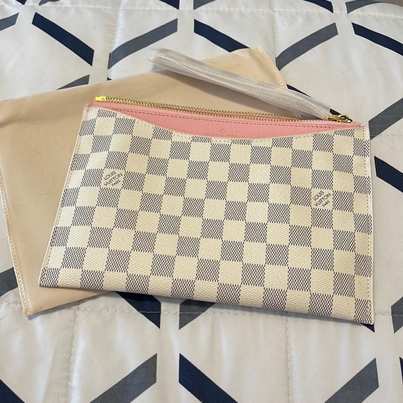 Handbags - Gorgeous fashion clutch 🌟